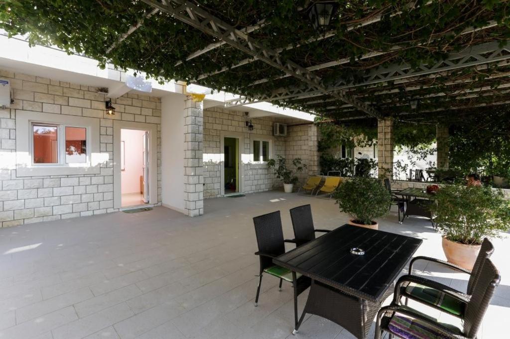 קאבטאט Apartments Villa Dubrovnik מראה חיצוני תמונה