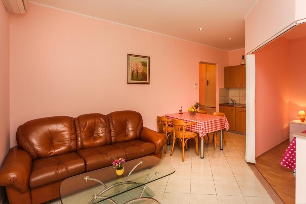 קאבטאט Apartments Villa Dubrovnik מראה חיצוני תמונה